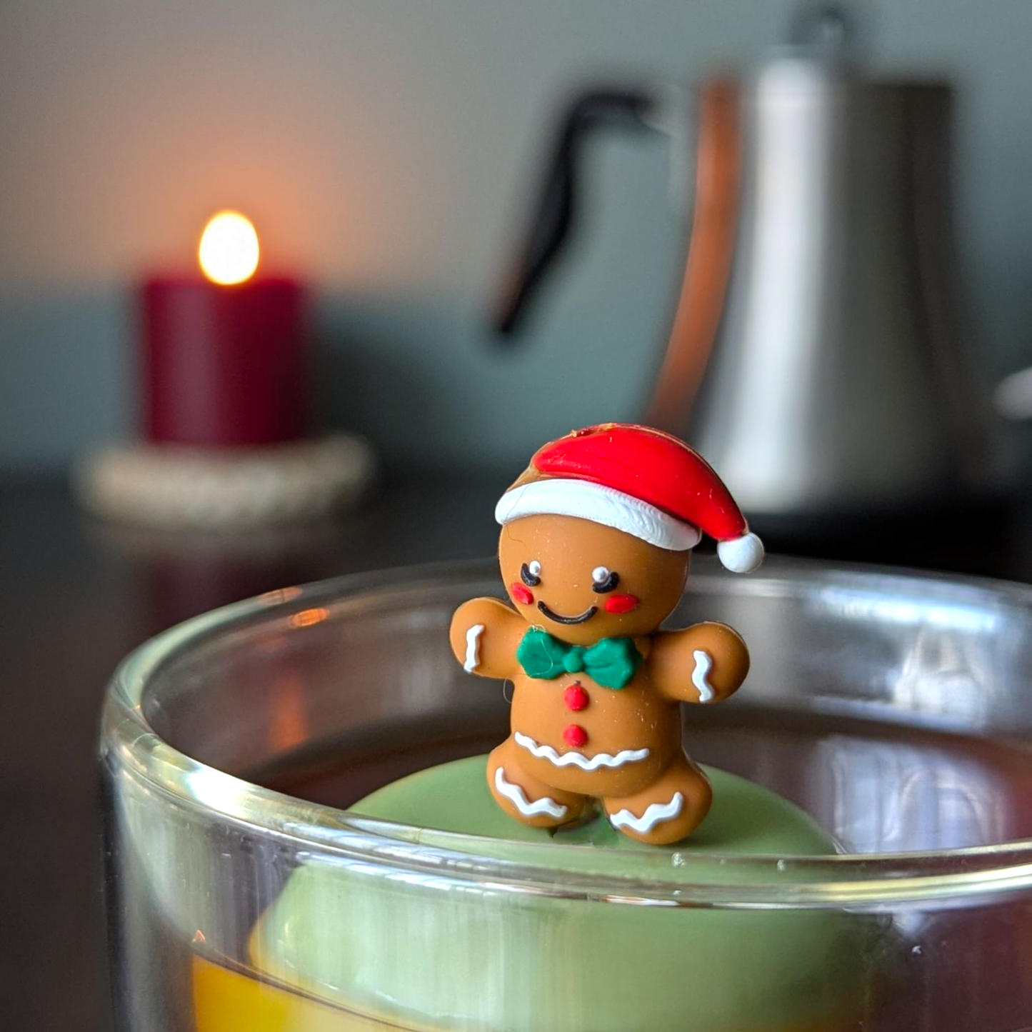 Floating Bowtie Gingerbread Man Tea Infuser - Cute Tea Infuser for Loose Leaf Tea