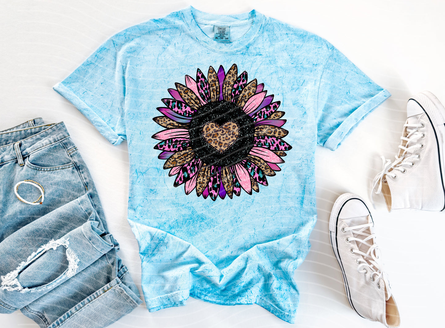 Heart Flower Graphic Tee