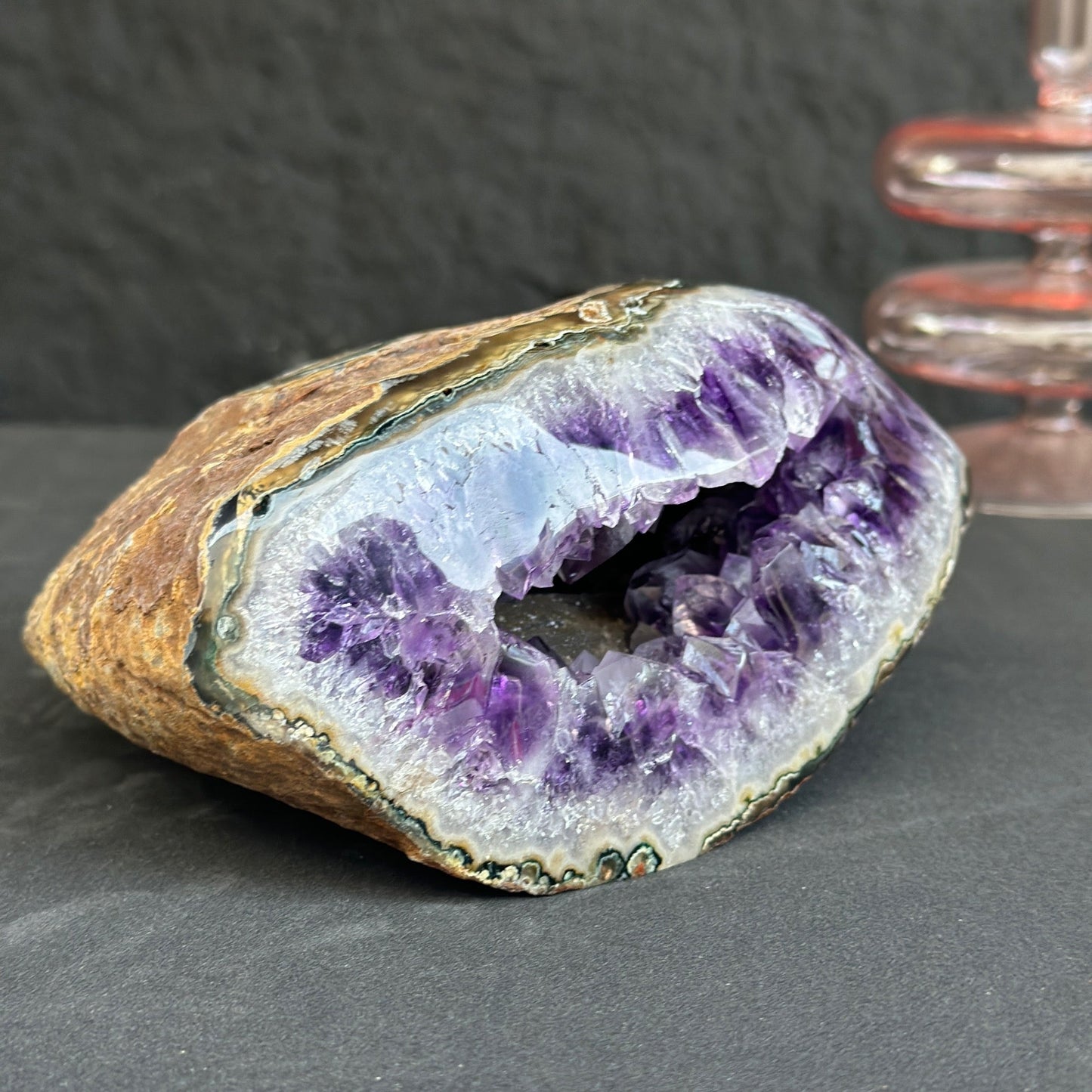 Amethyst geode, extra quality amethyst