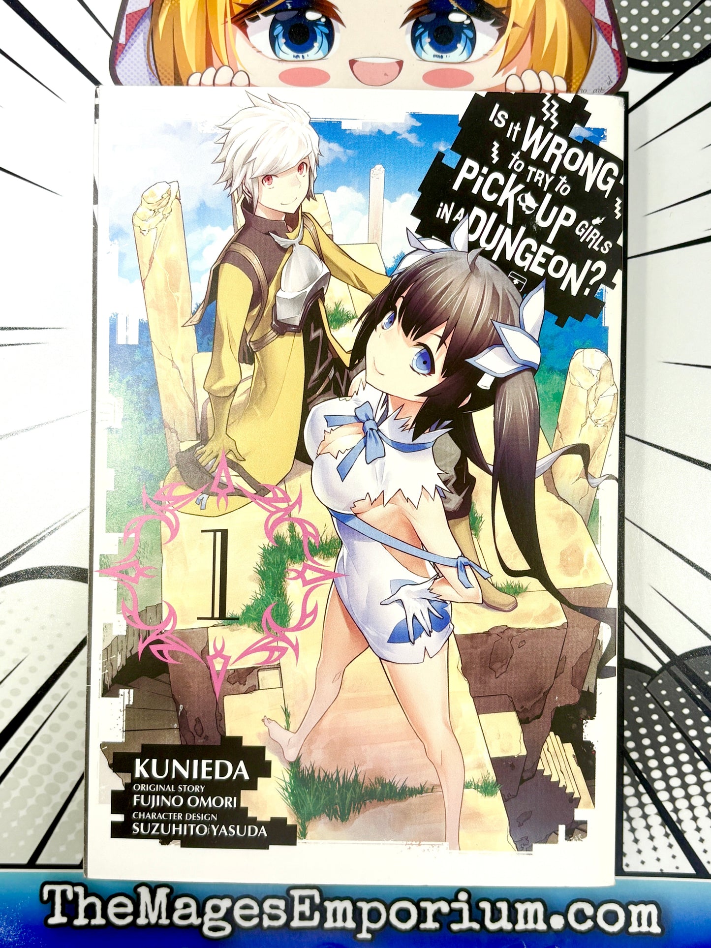 Is It Wrong To Try To Pick Up Girls in a Dungeon? Vol 1 Manga