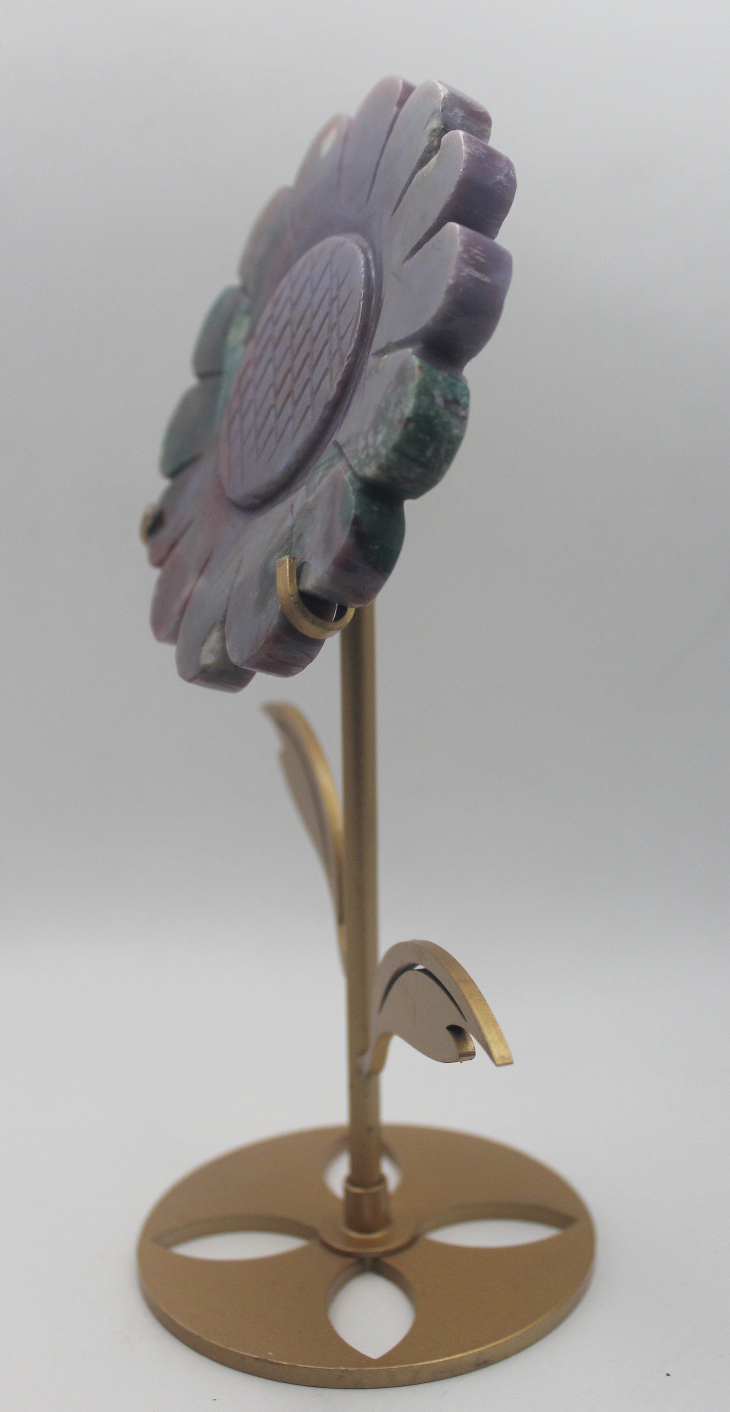 Crystal Sunflower Carving with Metal Stand – Joyful Energy & Meaningful Décor