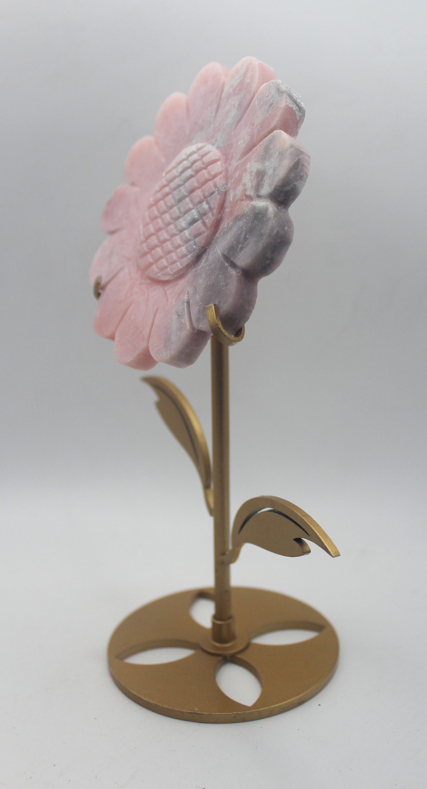 Crystal Sunflower Carving with Metal Stand – Joyful Energy & Meaningful Décor