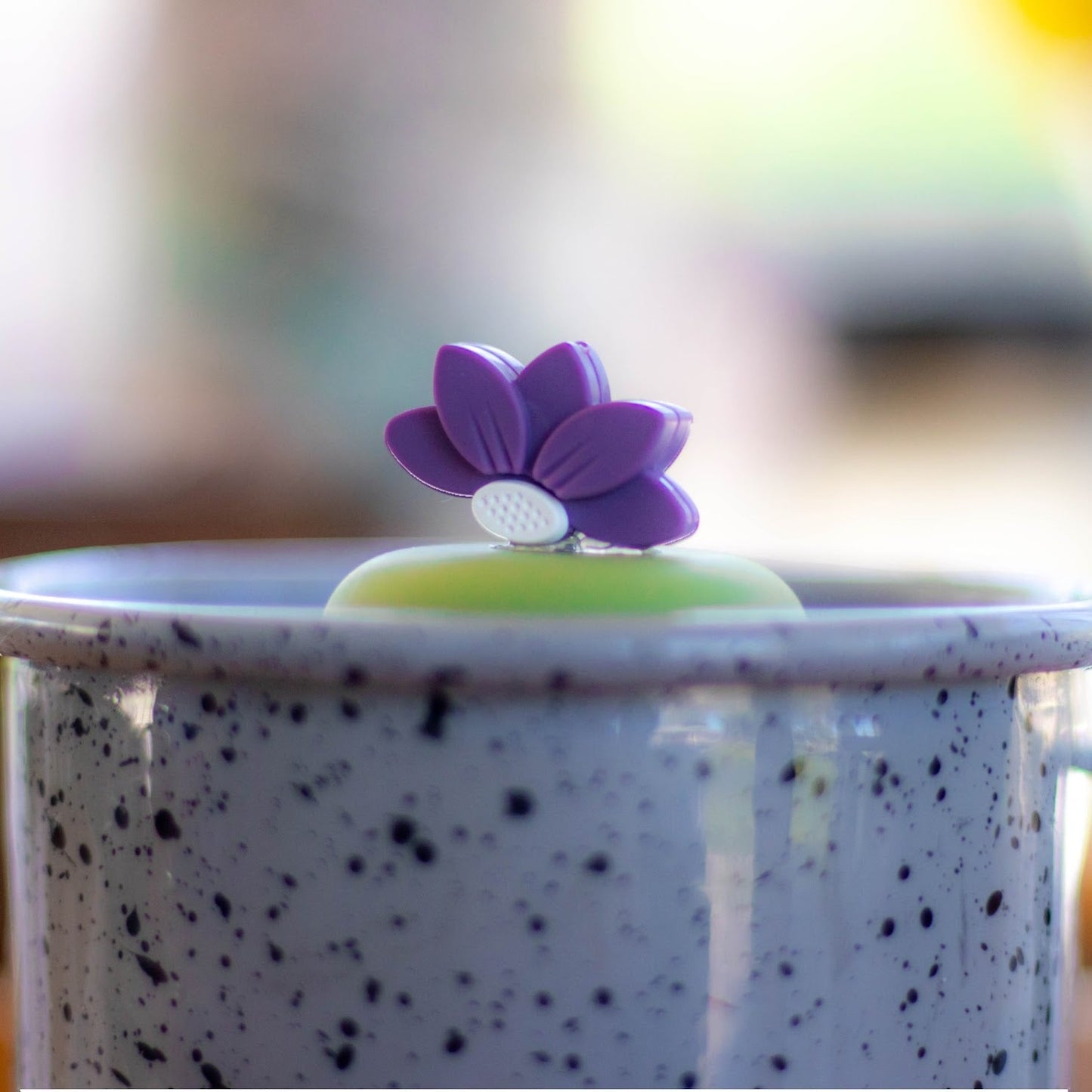 Floating Purple Lotus Tea Infuser - Cute Tea Infuser for Loose Leaf Tea