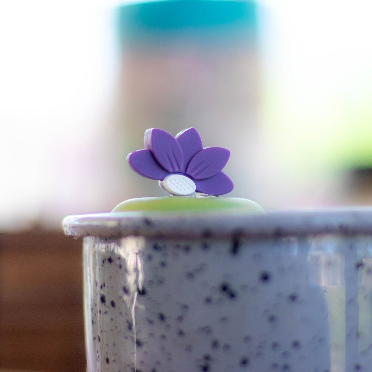 Floating Purple Lotus Tea Infuser - Cute Tea Infuser for Loose Leaf Tea