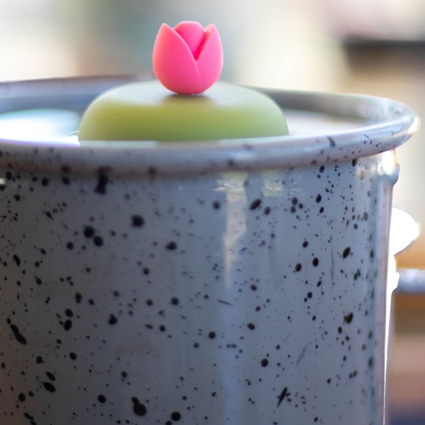 Floating Pink Tulip Flower Tea Infuser - Cute Tea Infuser for Loose Leaf Tea