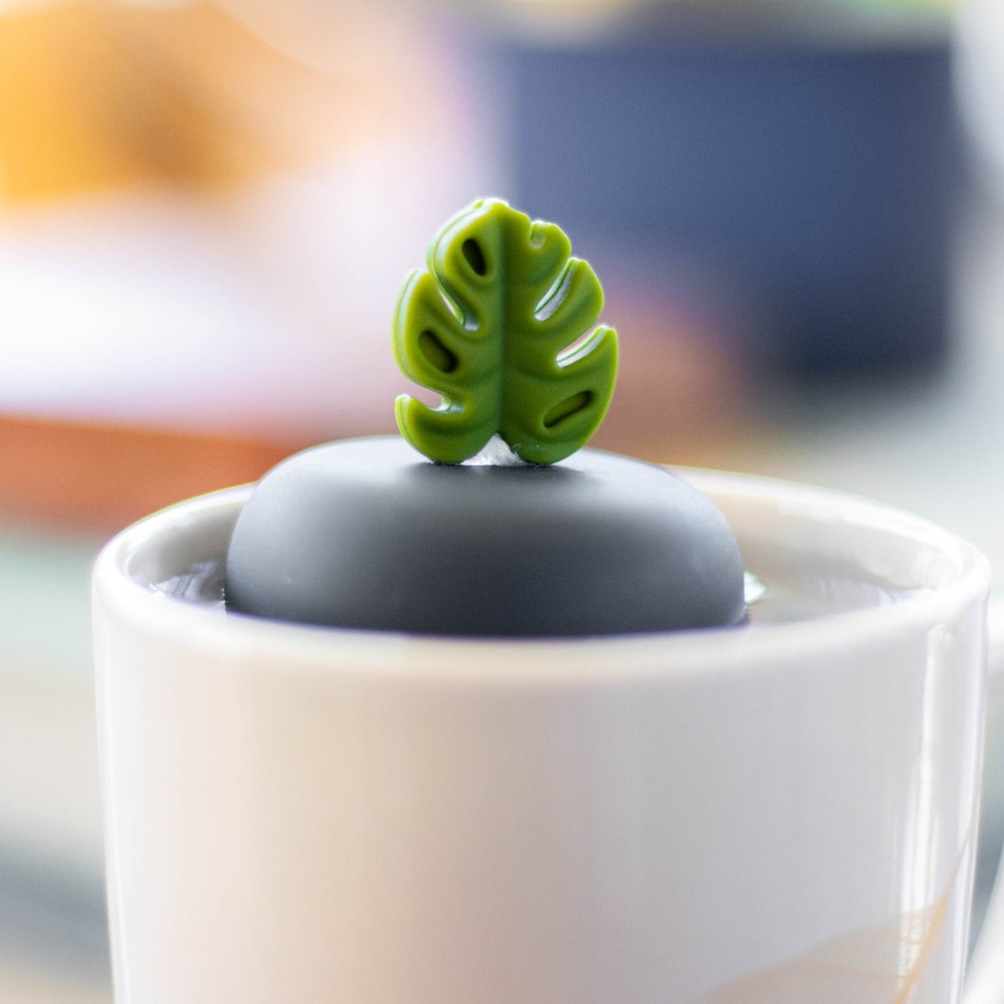 Floating Army Green Monstera Tea Infuser - Cute Tea Infuser for Loose Leaf Tea