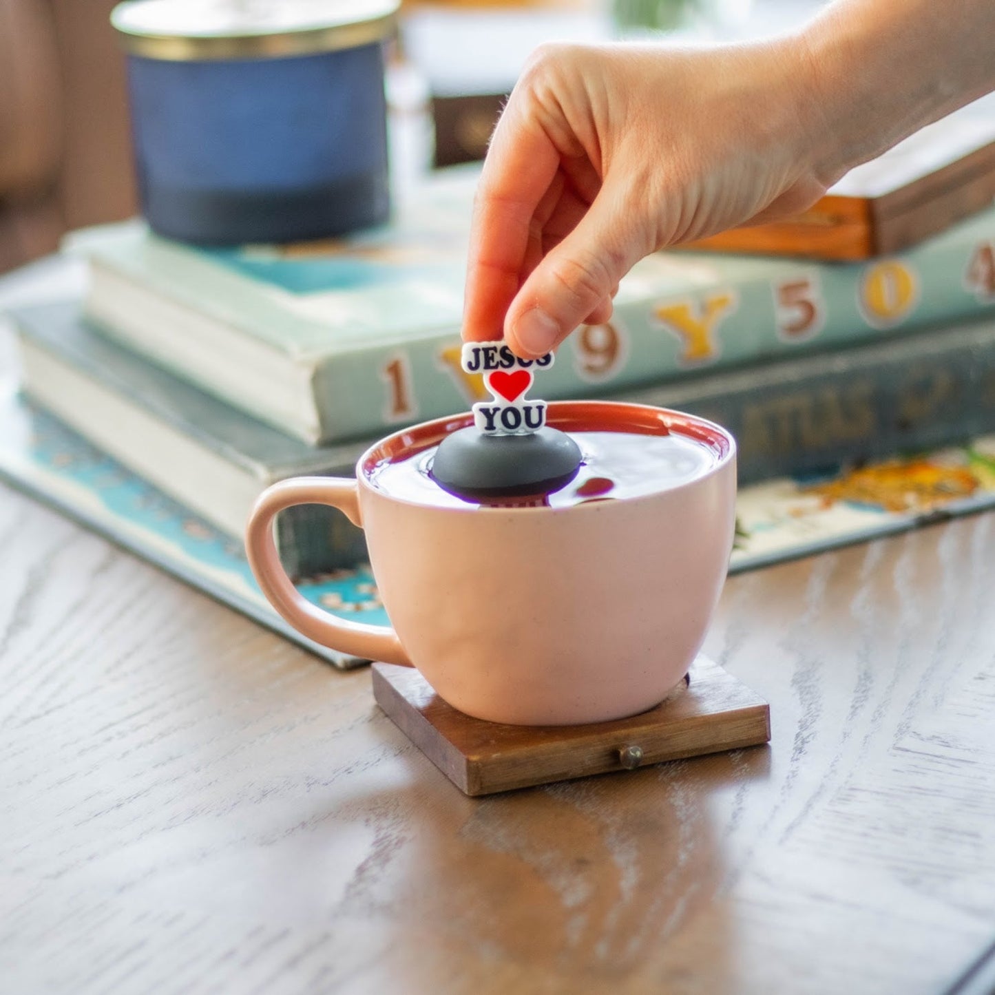 Floating Jesus Loves You Tea Infuser - Cute Tea Infuser for Loose Leaf Tea