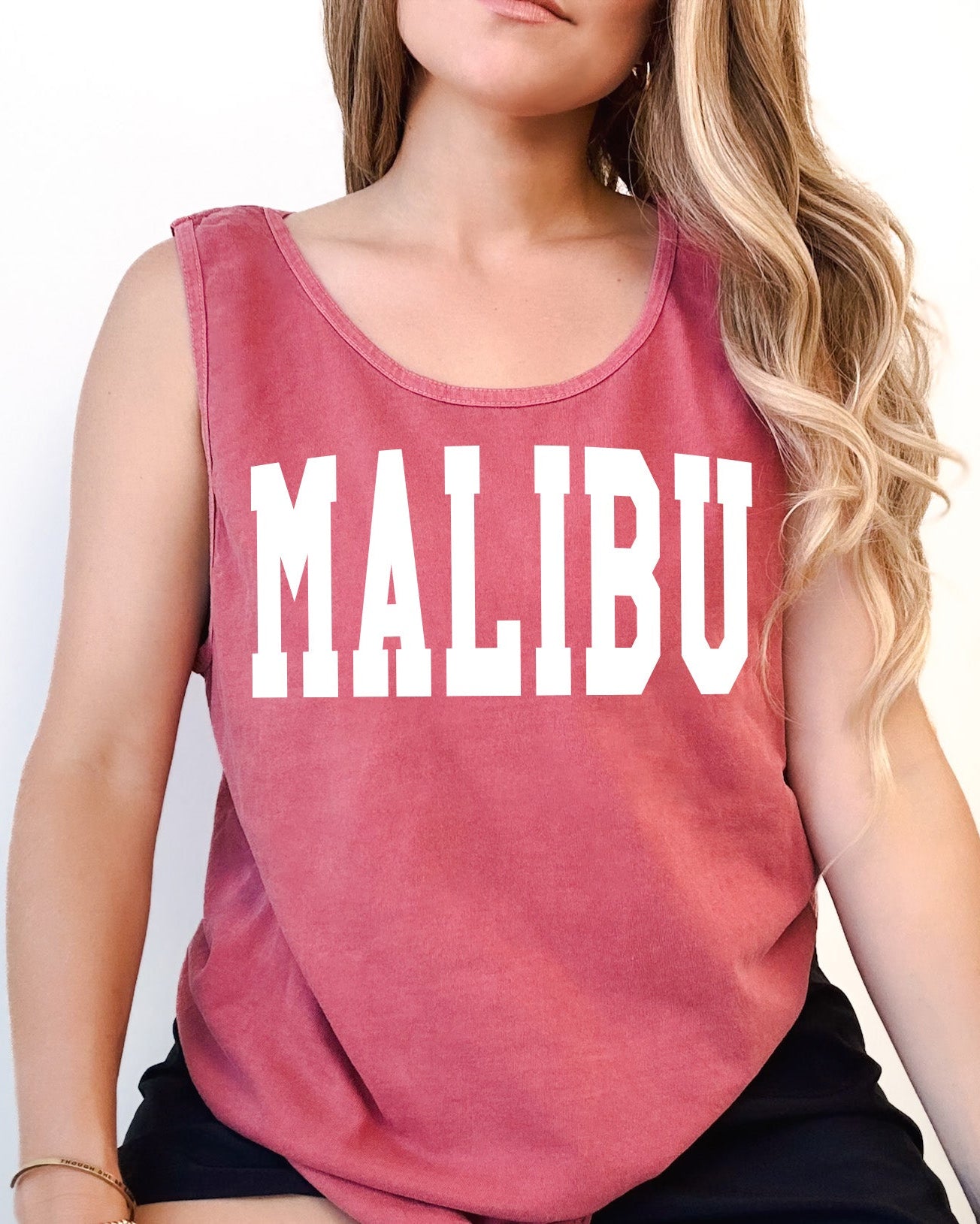 Malibu California State City Comfort Colors Tank Top – Coastal USA Travel Summer Graphic