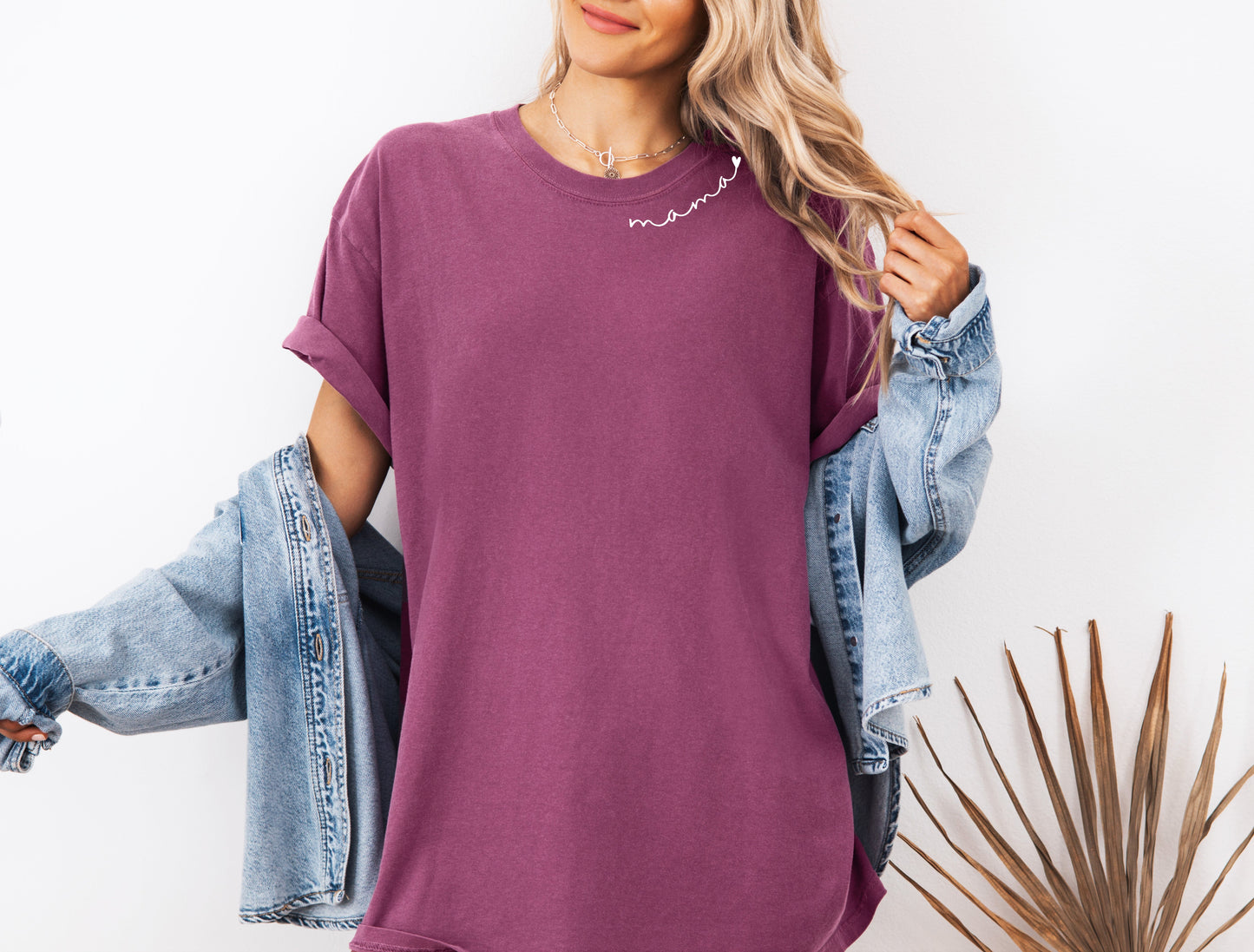 Mama Comfort Colors T Shirt (Neck)