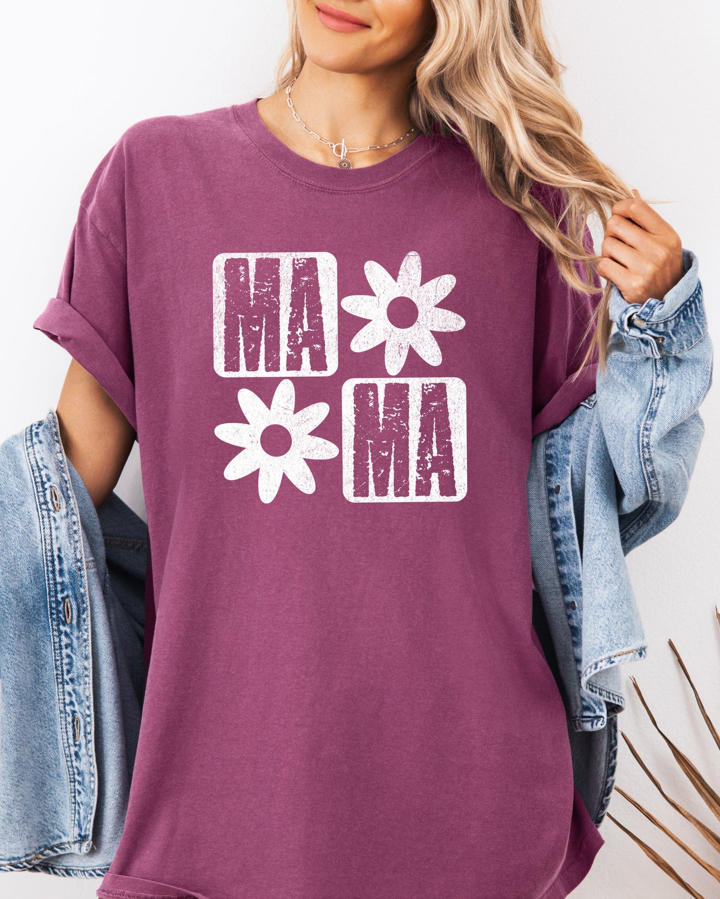 Mama Flower Comfort Colors T-Shirt – Floral Graphic Garment-Dyed Mom Tee