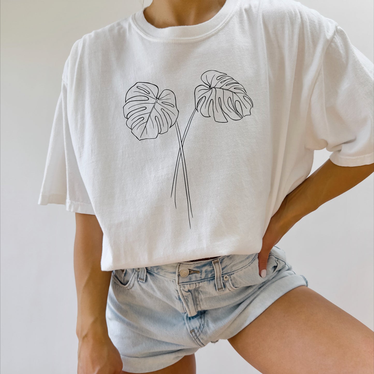 Monstera botanical Comfort Colors T Shirt (Monstera 2 leaves)