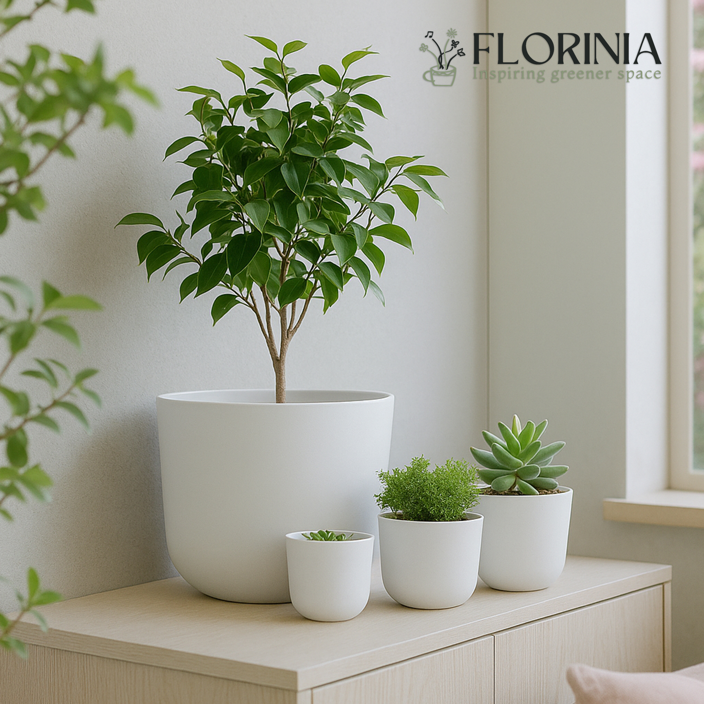 4-Piece White Plastic Round Planter Pot Set – Minimalist Modern Design