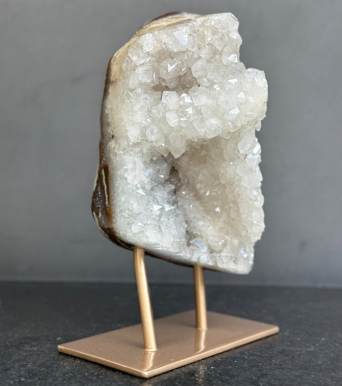 White Quartz With Metal Display Stand