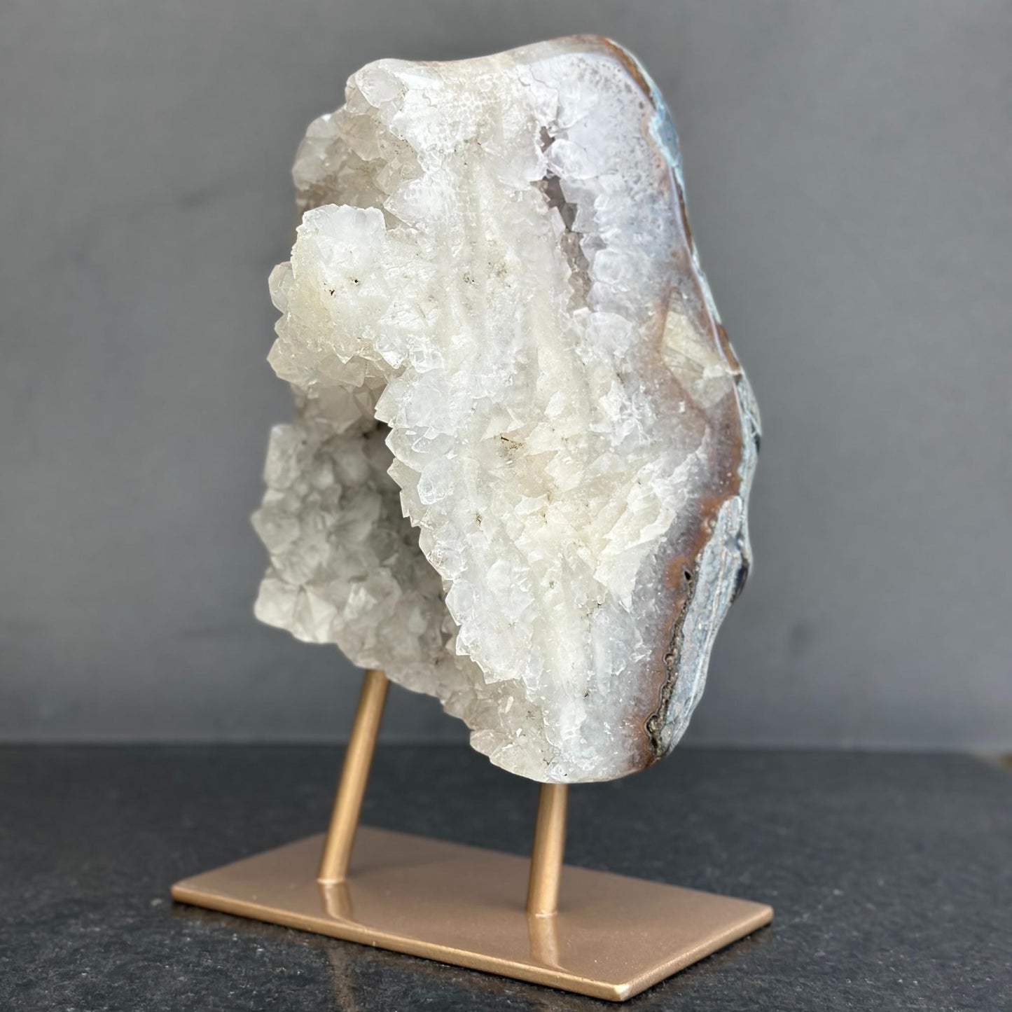 White Quartz With Metal Display Stand