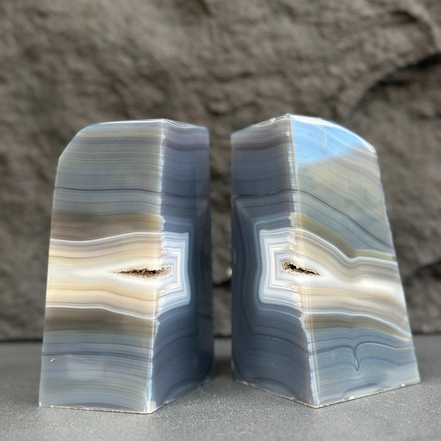Agate Bookend set with gray and black tones