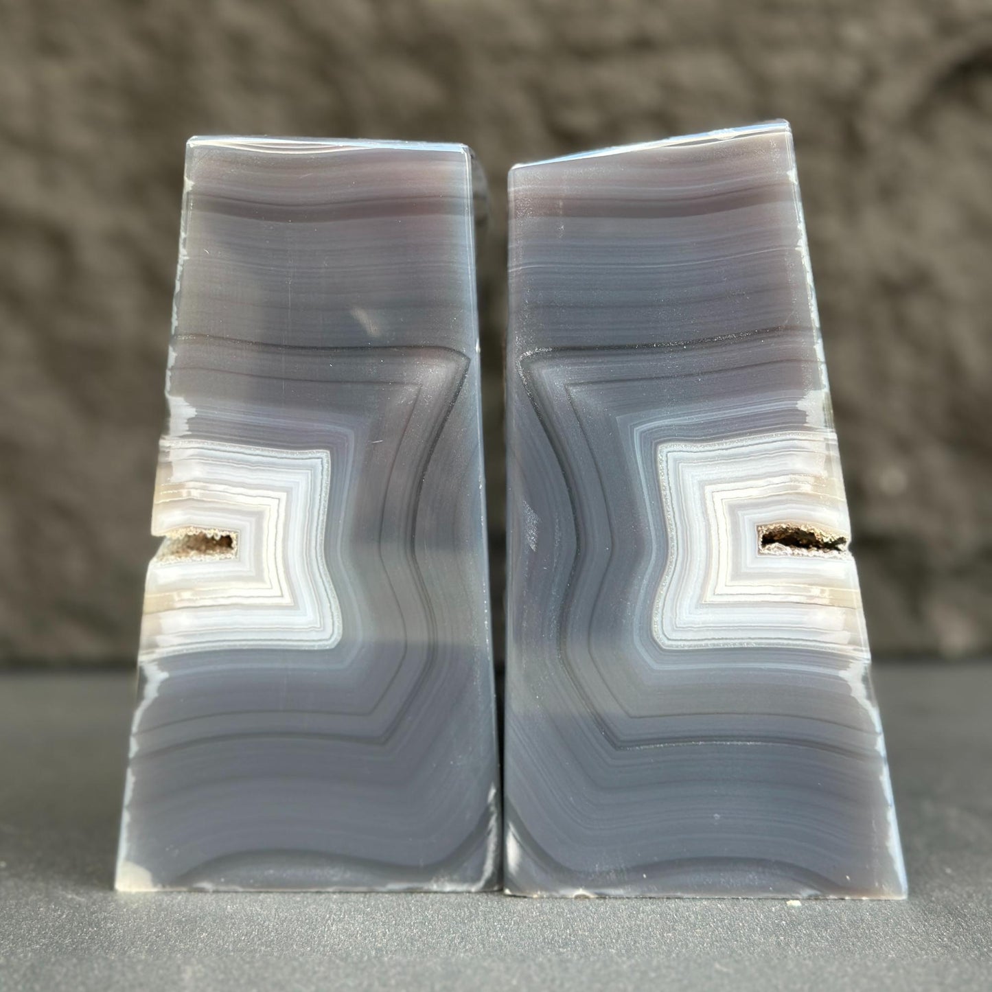 Agate Bookend set with gray and black tones