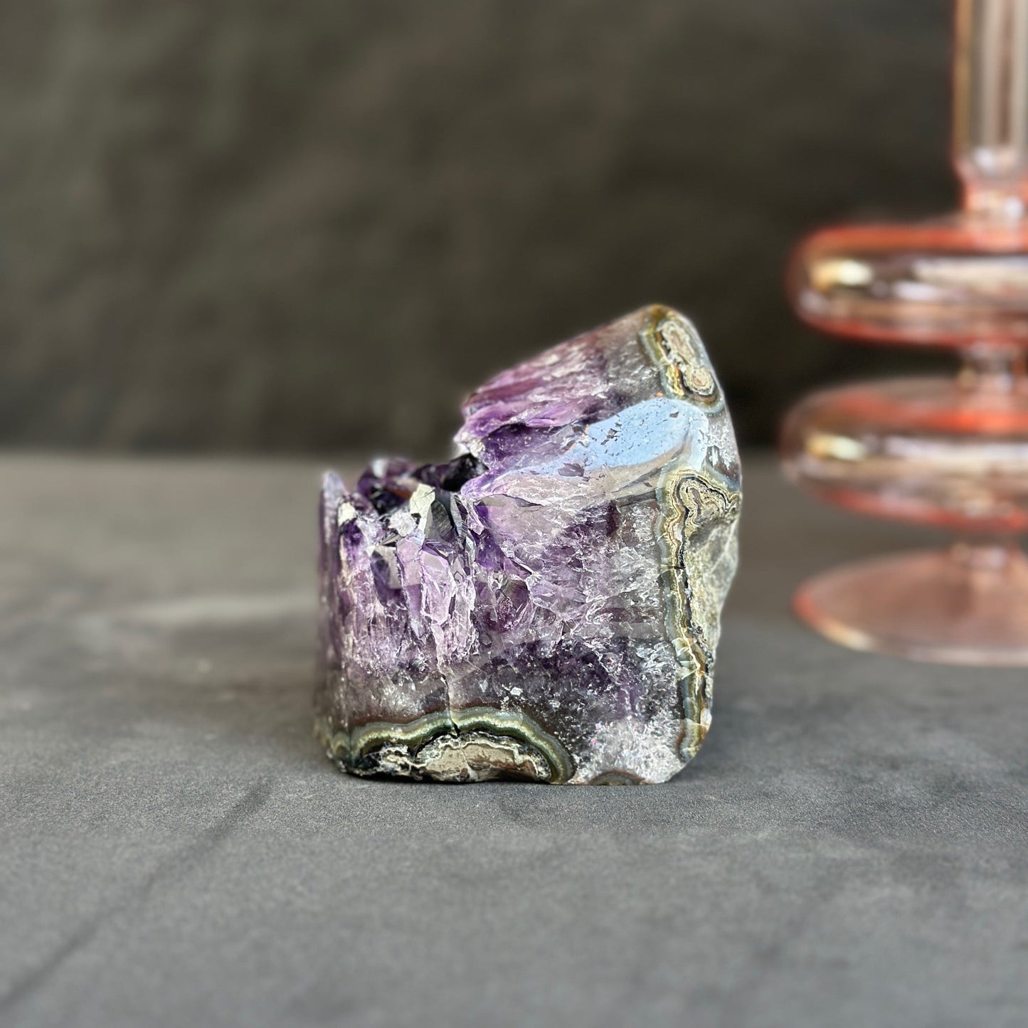 Large crystals Amethyst geode with Agate formations