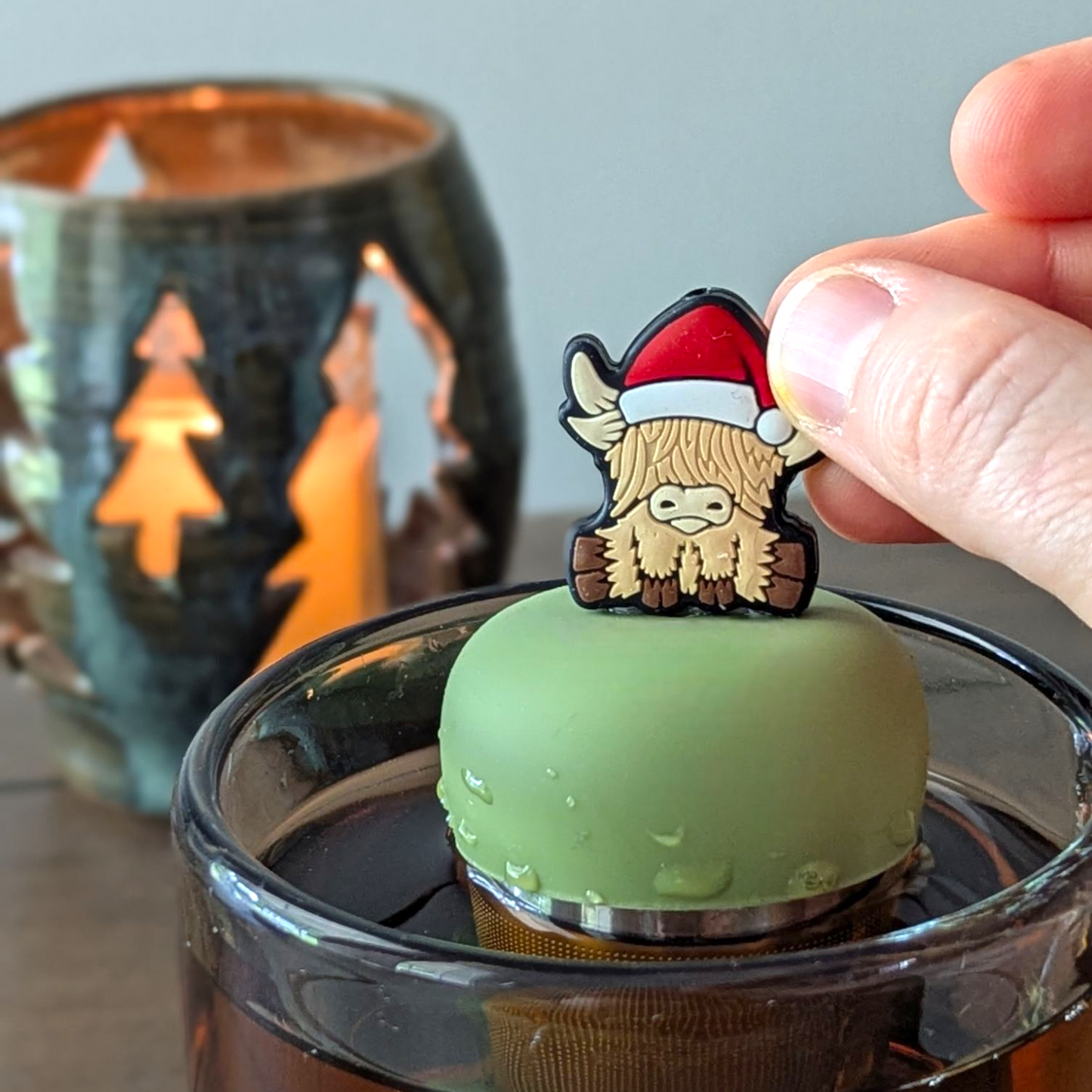 Floating Blonde Christmas Highland Tea Infuser - Cute Animal Tea Infuser for Loose Leaf Tea