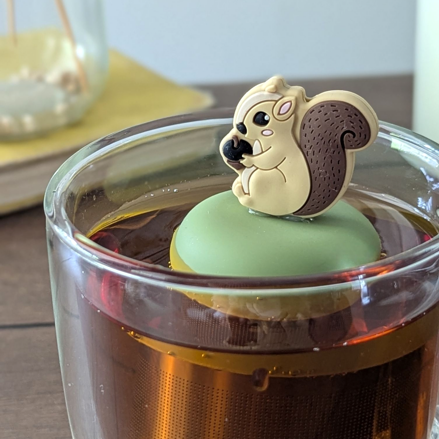 Floating Squirrel Tea Infuser - Cute Animal Tea Infuser for Loose Leaf Tea
