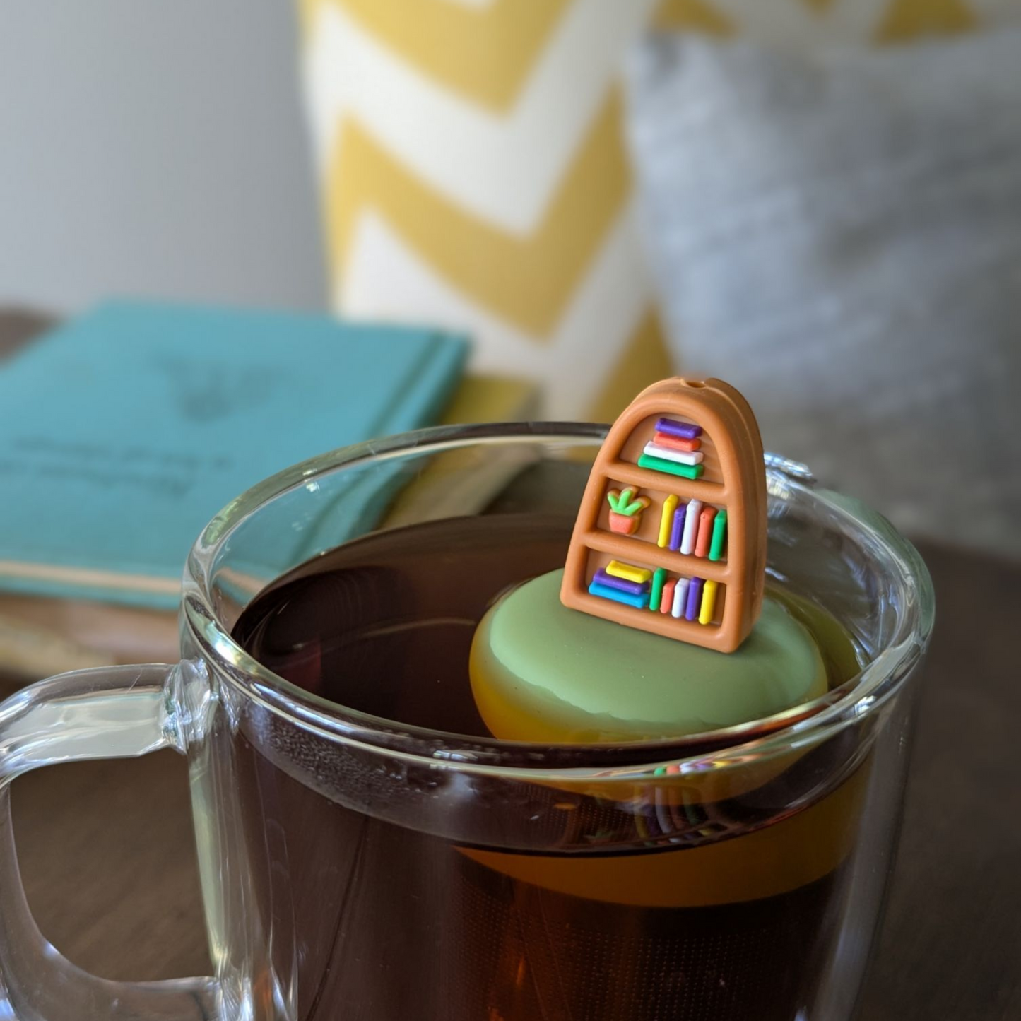Floating Plant Bookshelf Tea Infuser - Cute Tea Infuser for Loose Leaf Tea