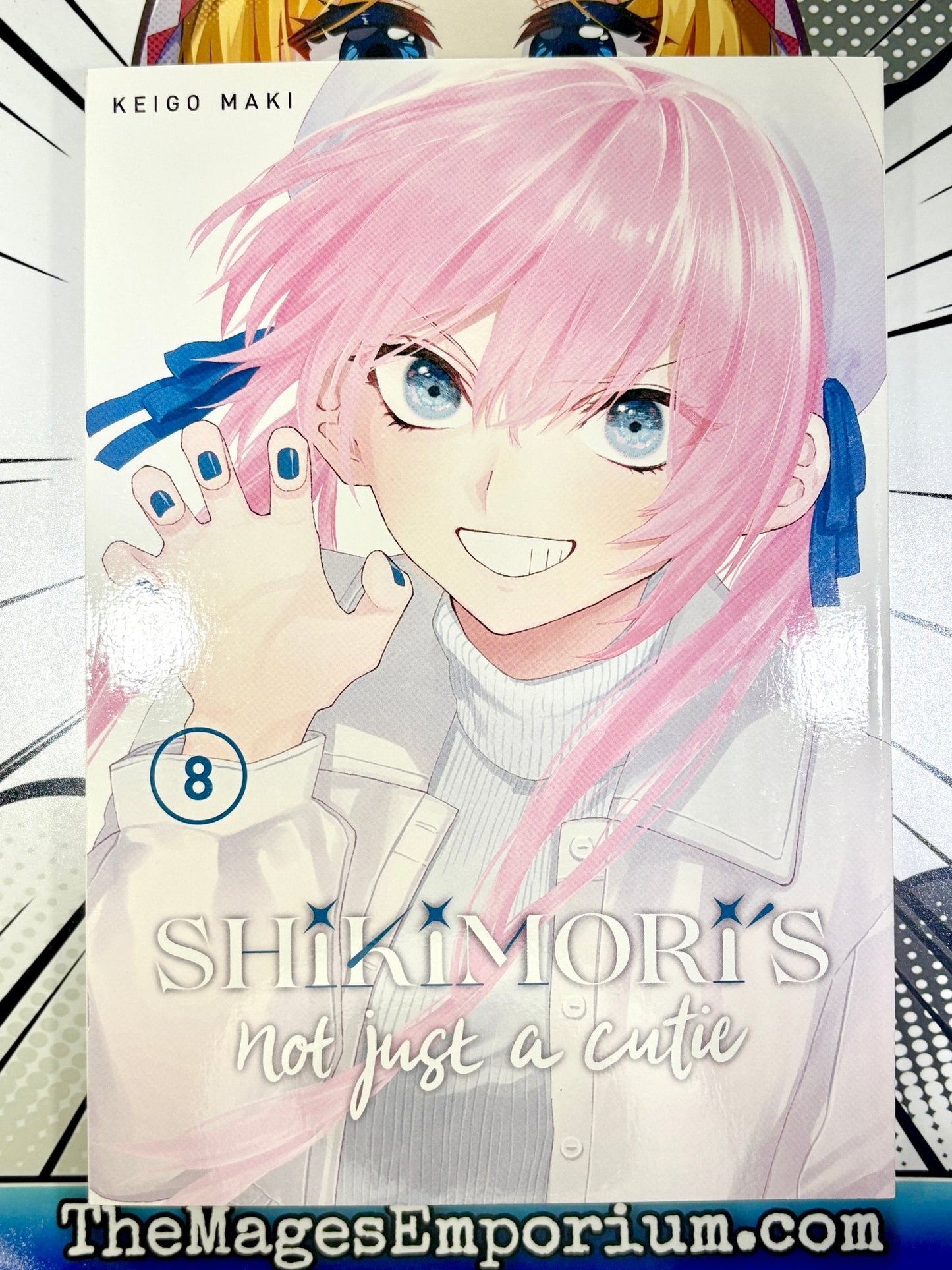 Shikimori's Not Just A Cutie Vol 8