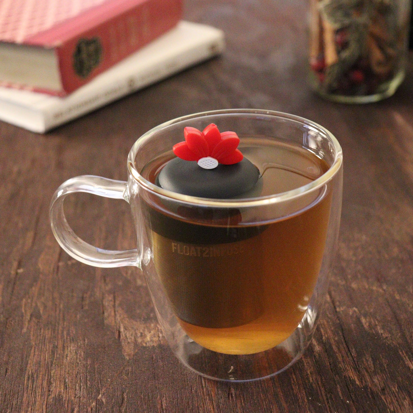 Floating Bright Red Lotus Tea Infuser - Cute Tea Infuser for Loose Leaf Tea
