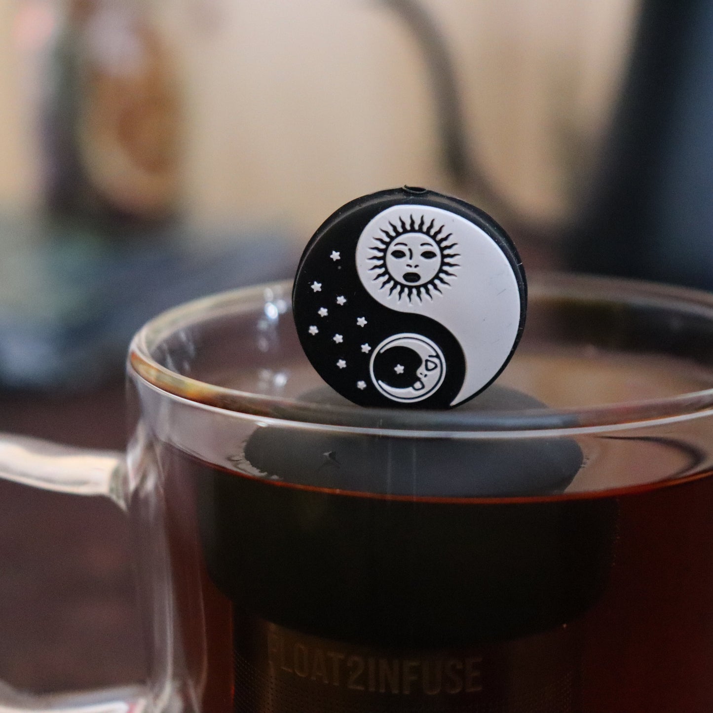 Floating Yin Yang Sun Tea Infuser - Cute Tea Infuser for Loose Leaf Tea