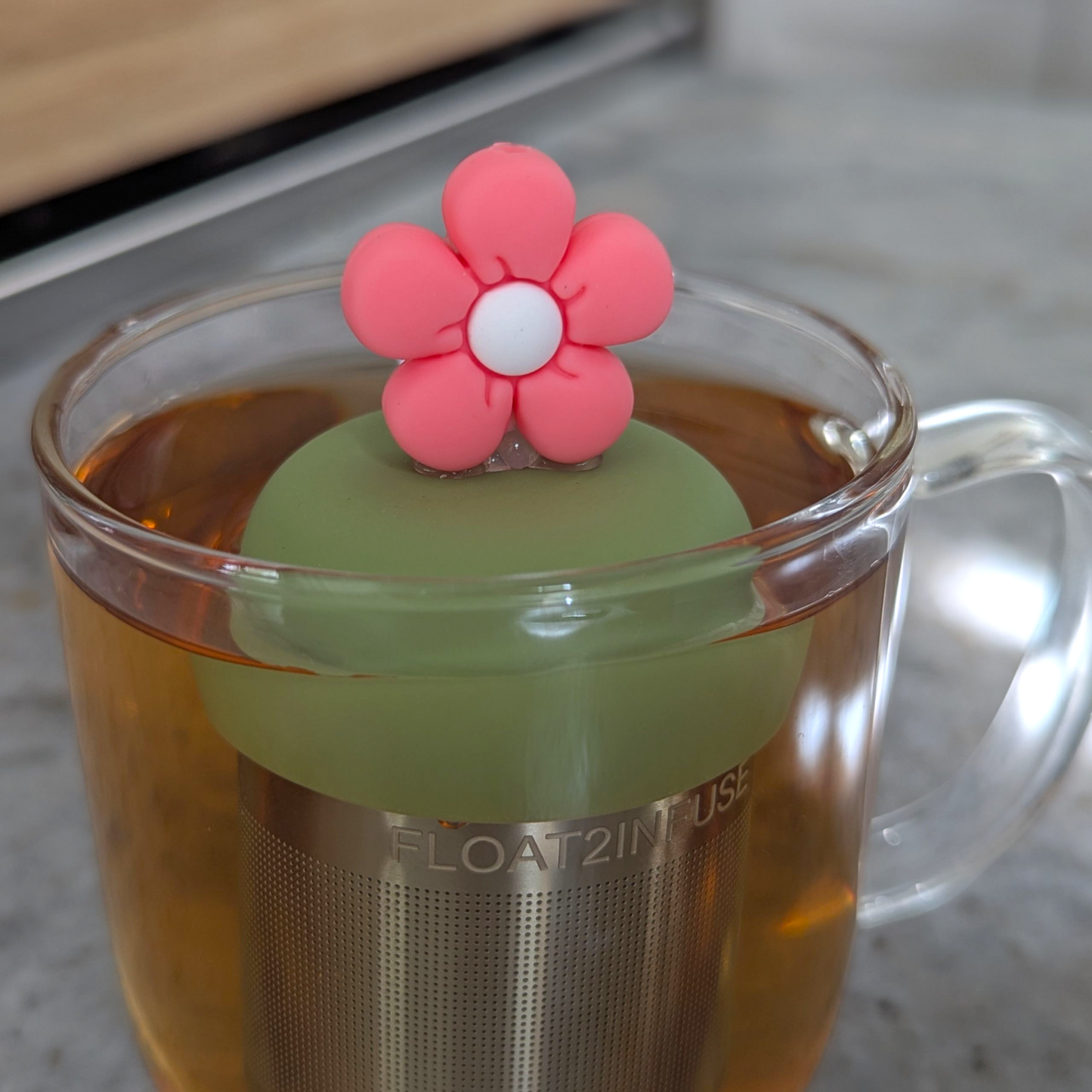 Floating Coral Pink Daisy Tea Infuser - Cute Tea Infuser for Loose Leaf Tea