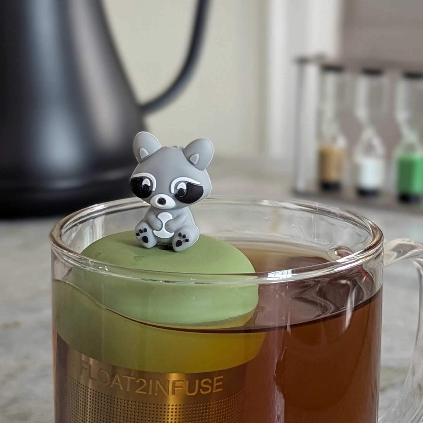 Floating Raccoon Tea Infuser - Cute Animal Tea Infuser for Loose Leaf Tea