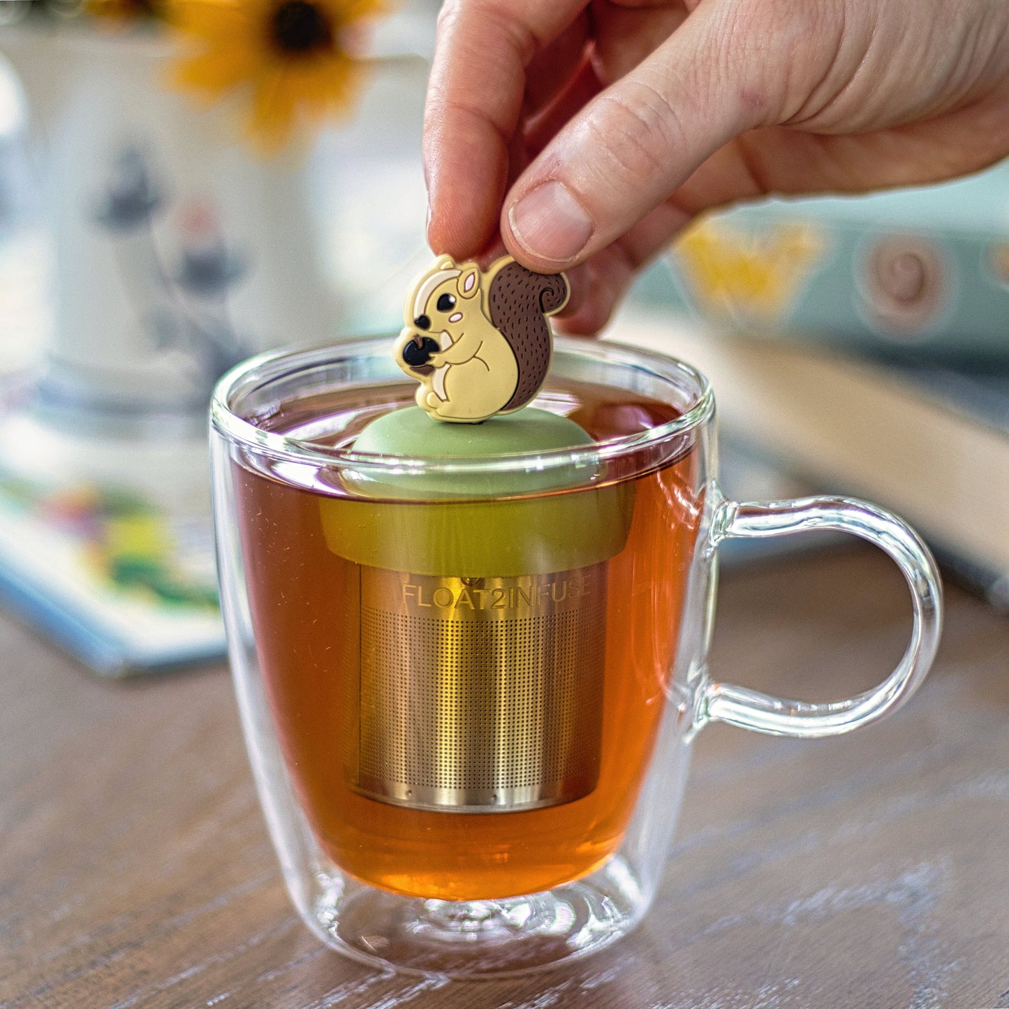 Floating Squirrel Tea Infuser - Cute Animal Tea Infuser for Loose Leaf Tea