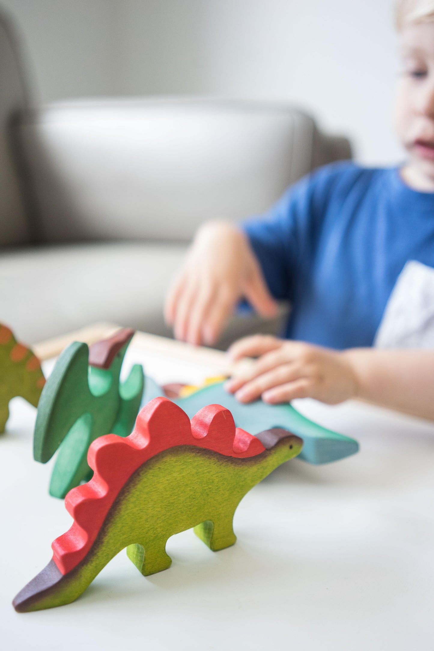 Wooden Dinosaur toy set painted- 6 pieces